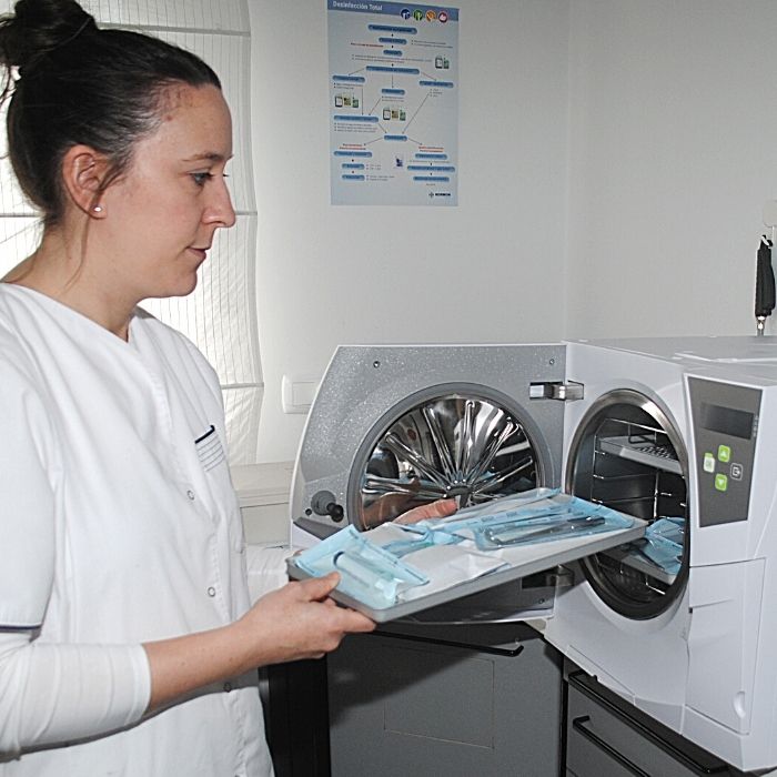 Esterilización del instrumental en la clínica